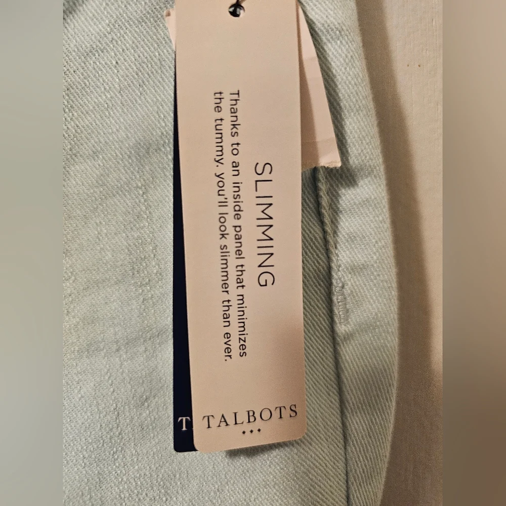 Talbots Simply Flattering Straight Leg Crop Jeans Slimming Mint Womens Sz 4P NWT